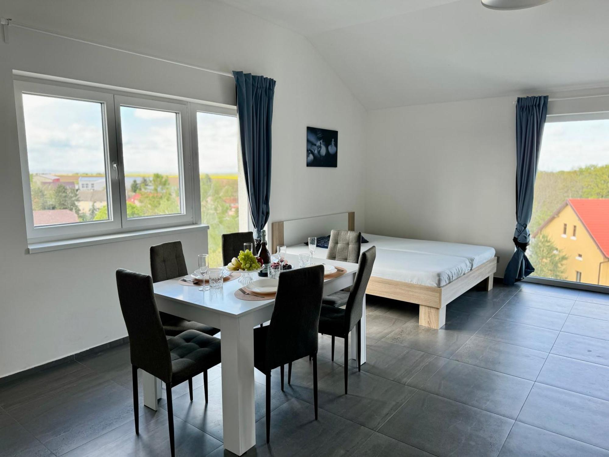 2rooms 76m2 New * Prague